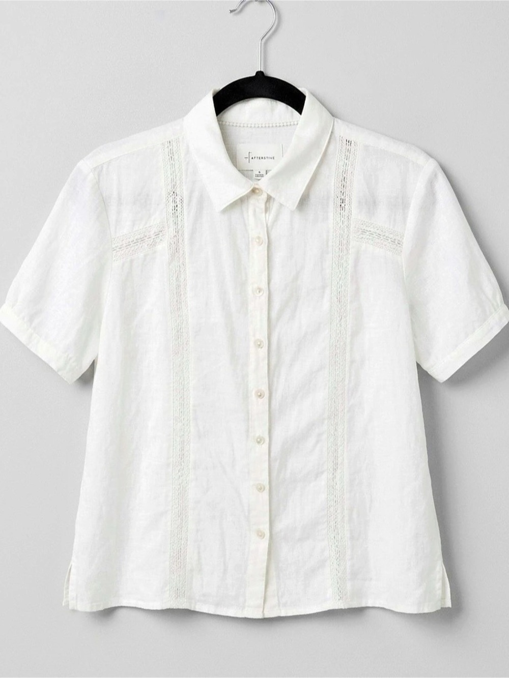 Anthropologie Short-Sleeve White Lace Buttondown Shirt - XS - capsule wardrobe